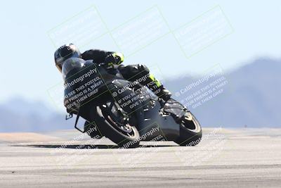 media/Oct-13-2025-Moto Forza (Mon) [[a66d839500]]/2-A Group/Session 4 (Turn 9)/